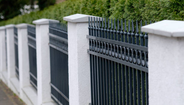 Neuen Zaun bauen Neuen Zaun bauen